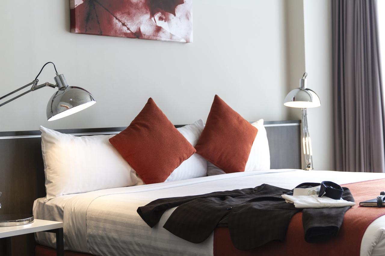 Aparthotel Abode Woden Camberra Exterior foto