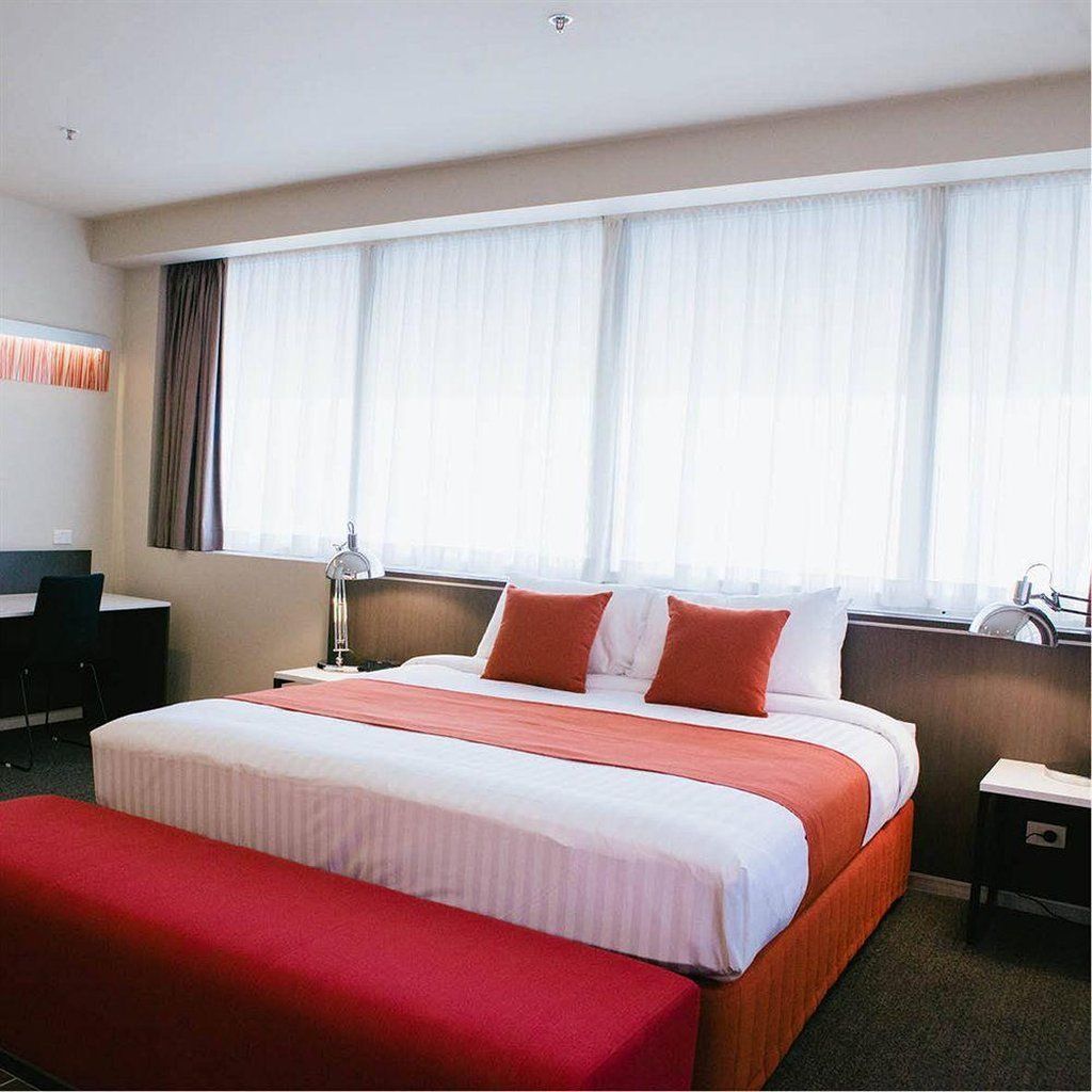 Aparthotel Abode Woden Camberra Exterior foto