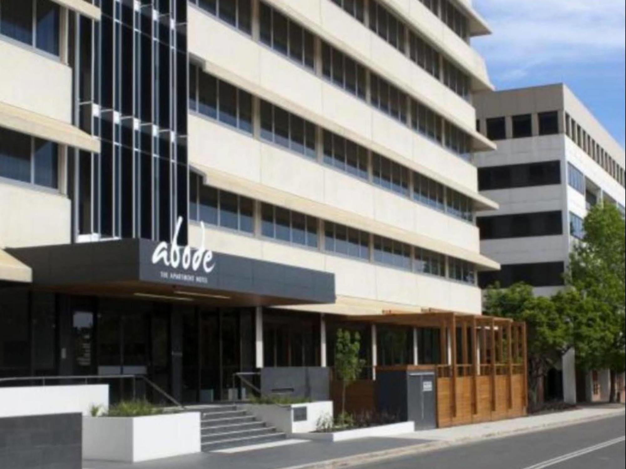 Aparthotel Abode Woden Camberra Exterior foto